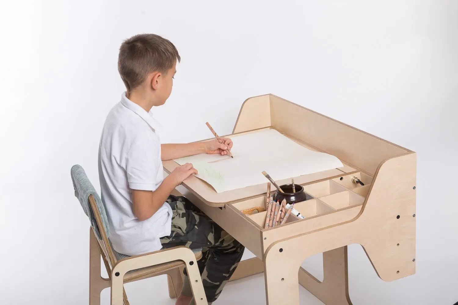 Adjustable Children Table and Chair set Luula - AlmaVidaKids