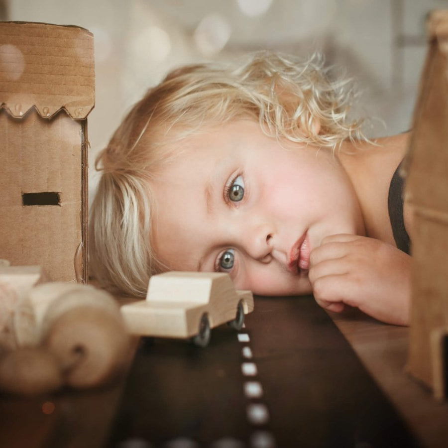 Back and Forth car - AlmaVidaKids