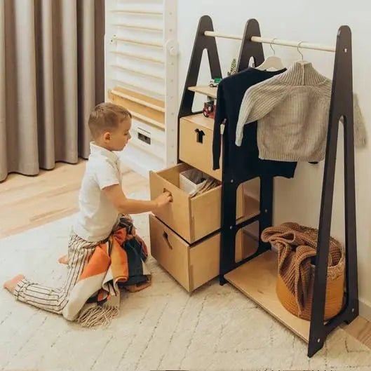 Clothing rack with drawers - AlmaVidaKids