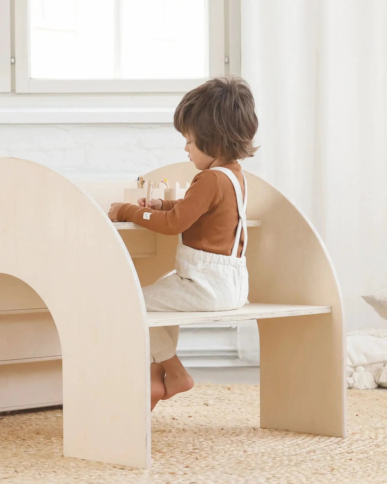 KUMPU Montessori bookshelf - AlmaVidaKids