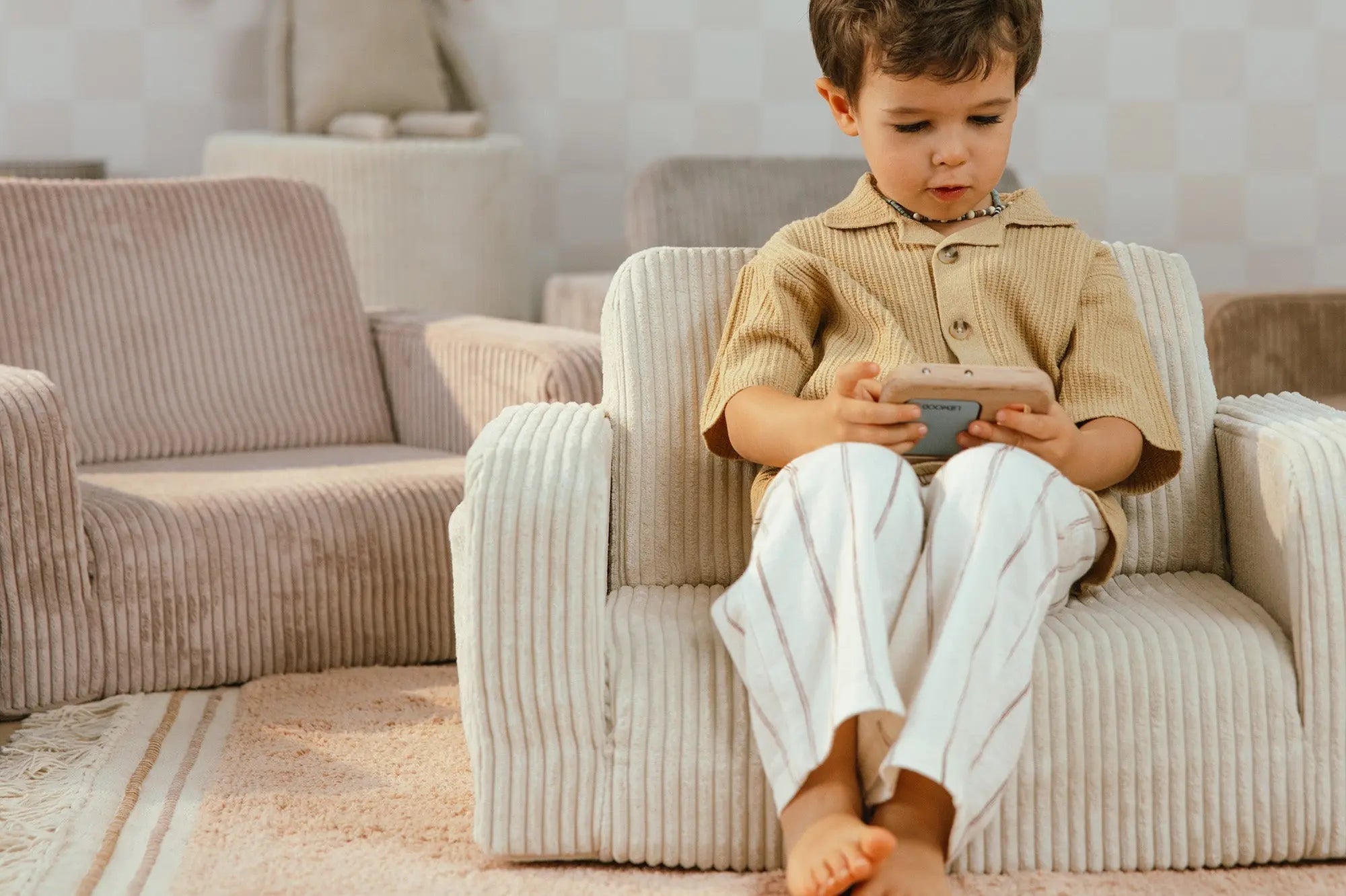 Lumi Toddler Chair Corduroy – 2 - in - 1 Chair and Nap Mattress - AlmaVidaKids