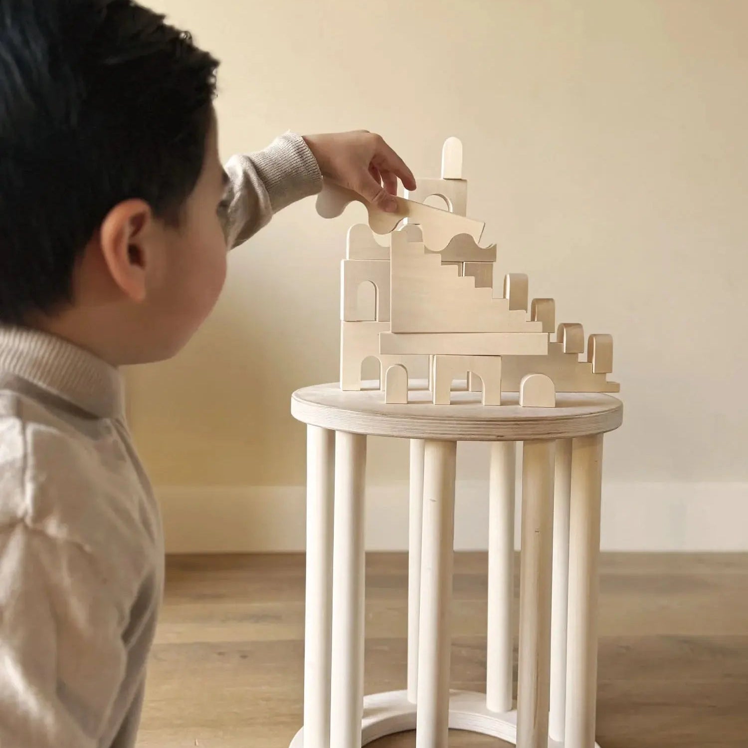 LUOTO Stool - AlmaVidaKids