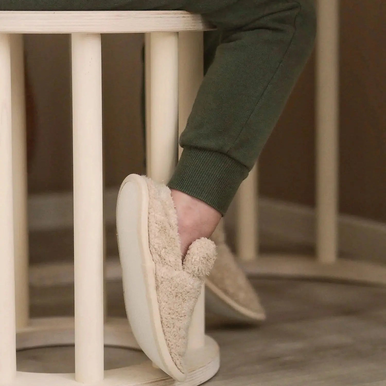 LUOTO Stool - AlmaVidaKids