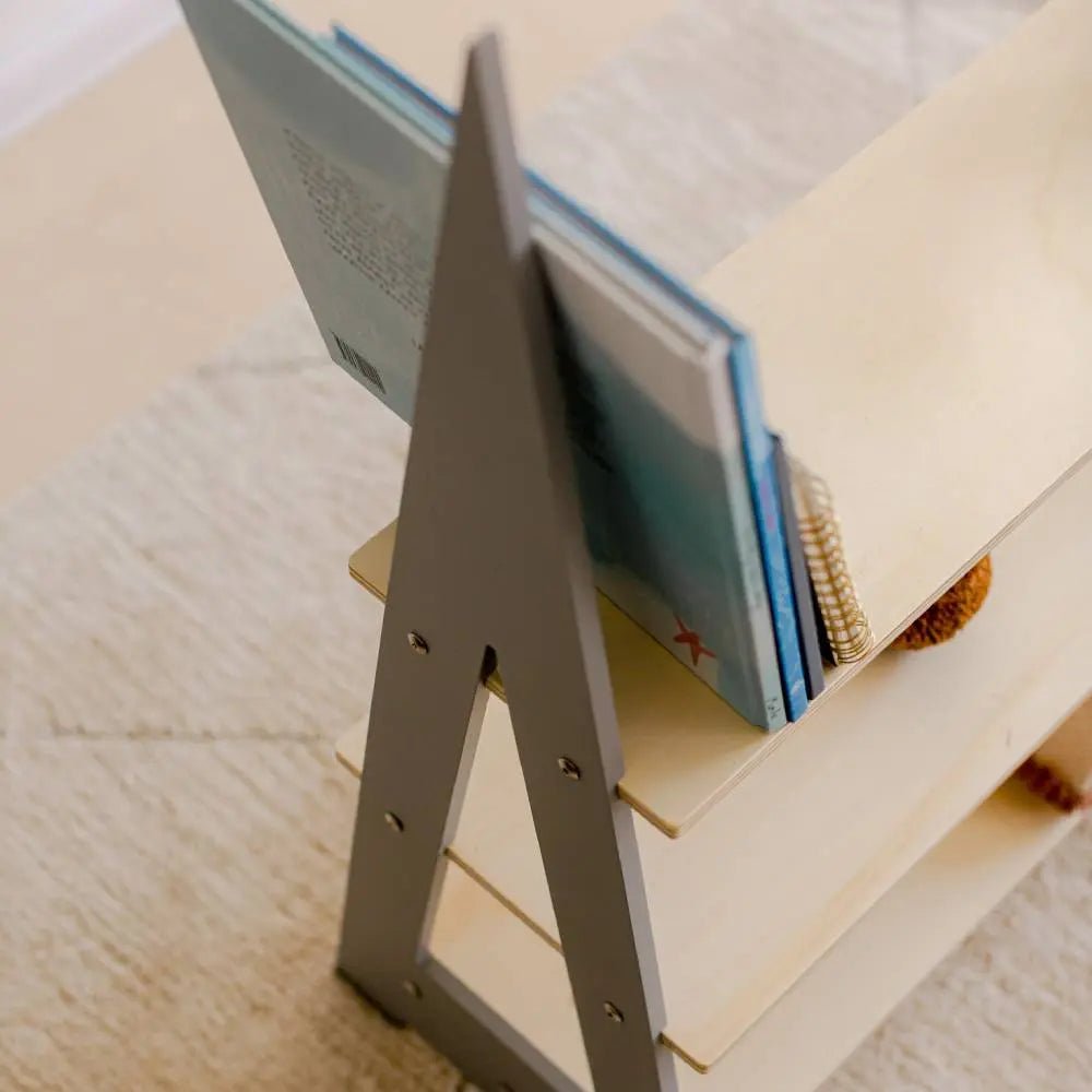 Montessori shelf | Triangle Shaped - AlmaVidaKids