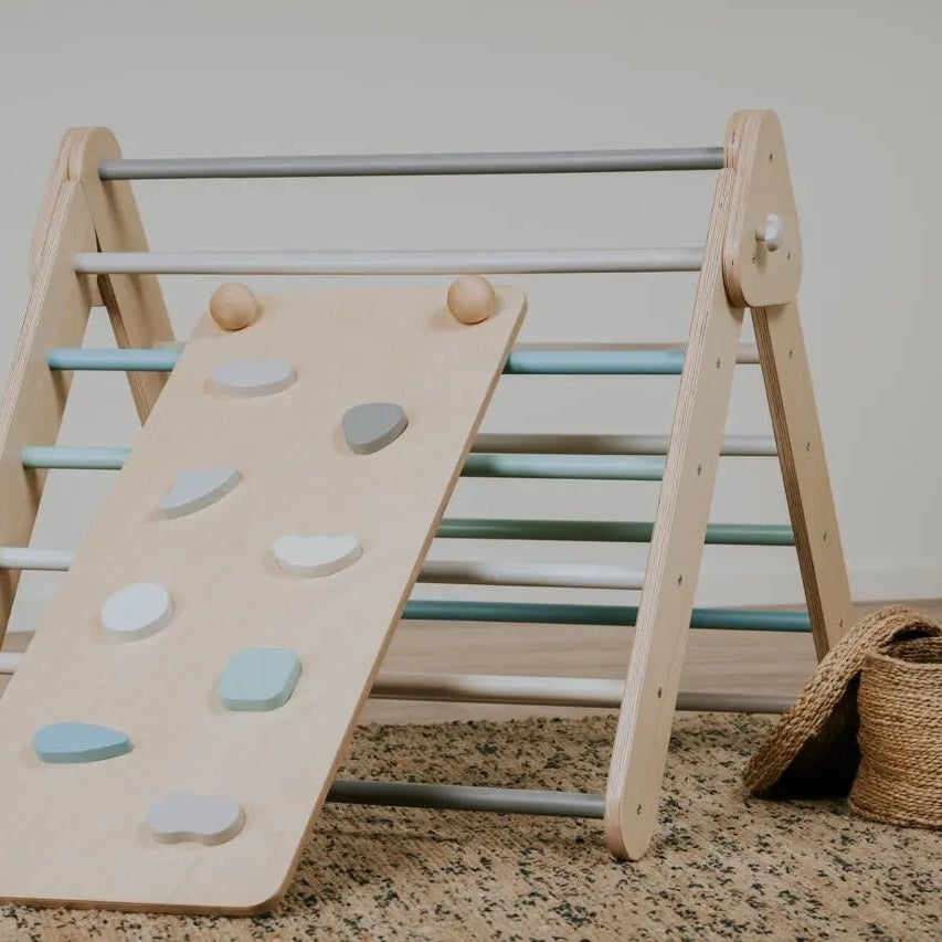 Pikler triangle - AlmaVidaKids