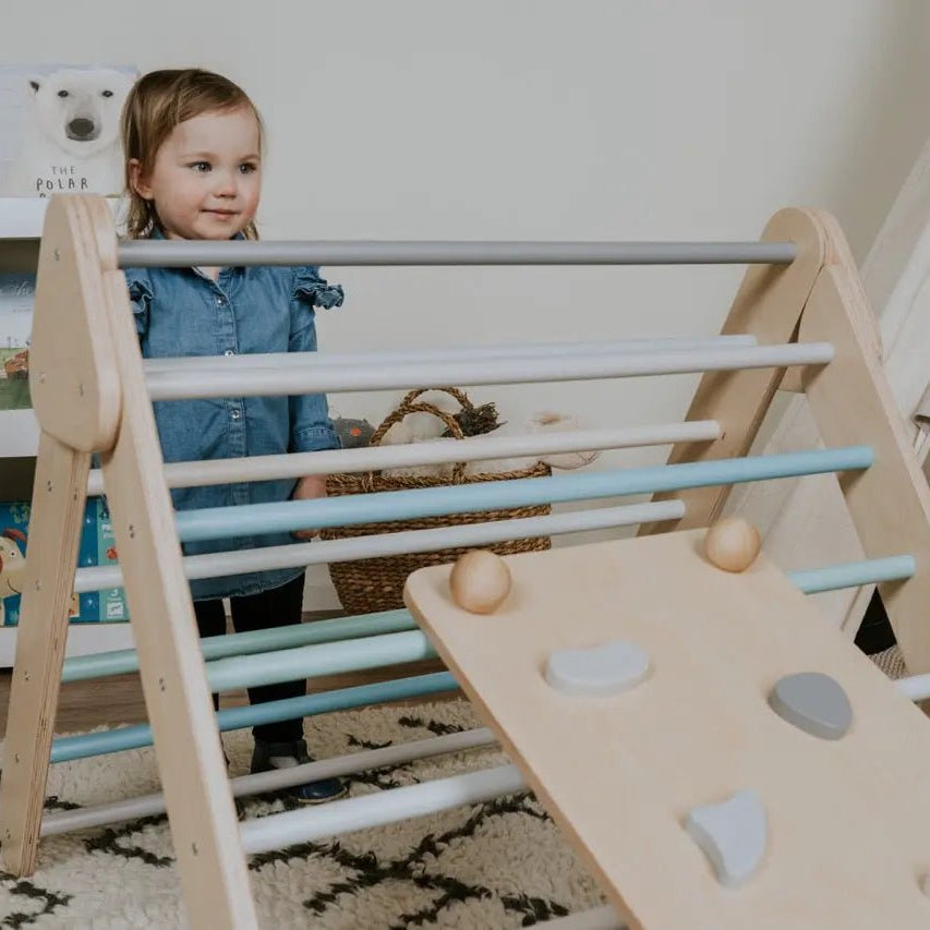 Pikler triangle - AlmaVidaKids