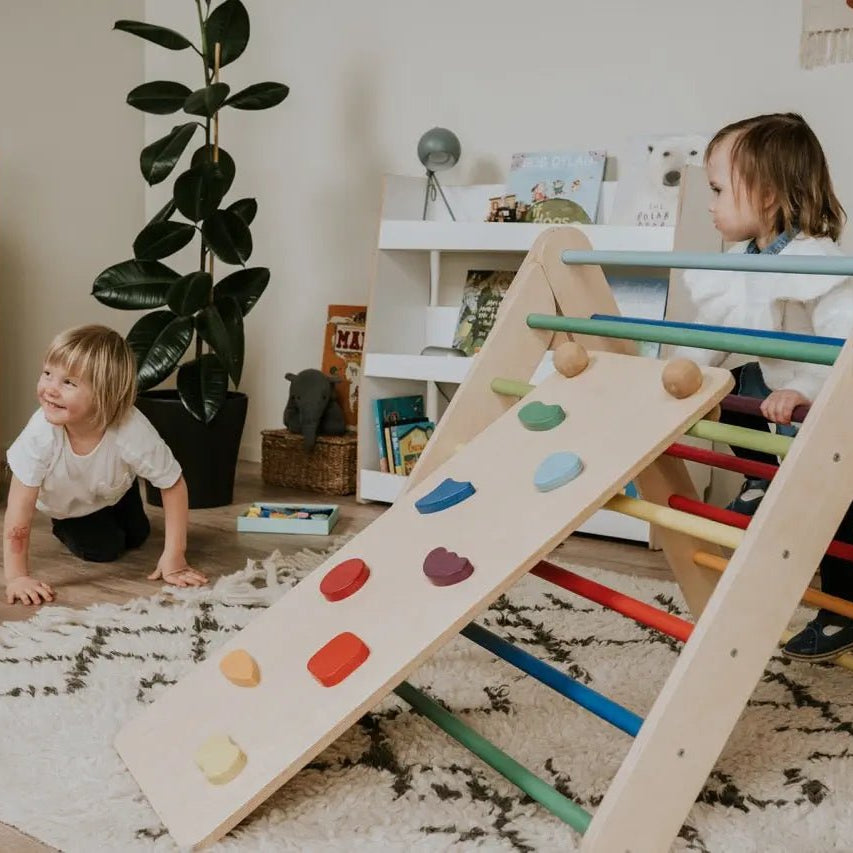 Pikler triangle - AlmaVidaKids