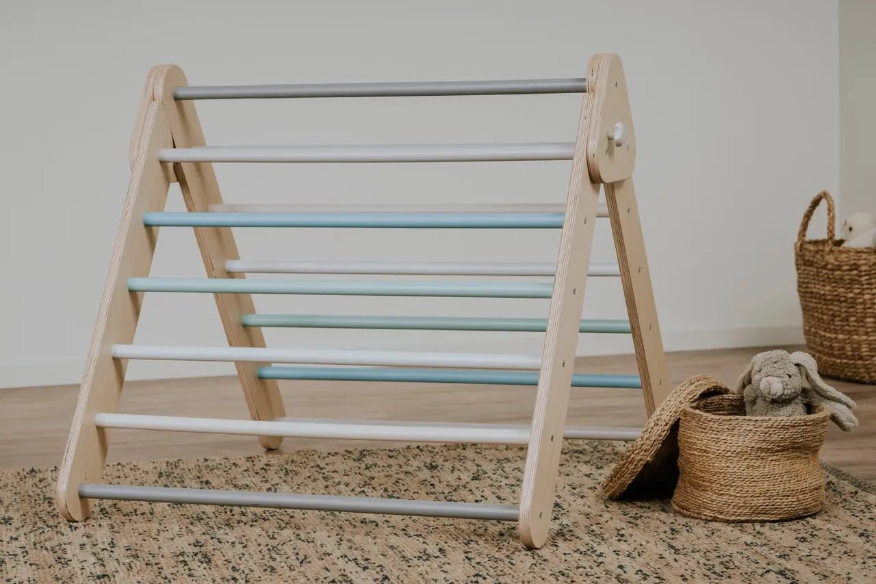 Pikler triangle - AlmaVidaKids