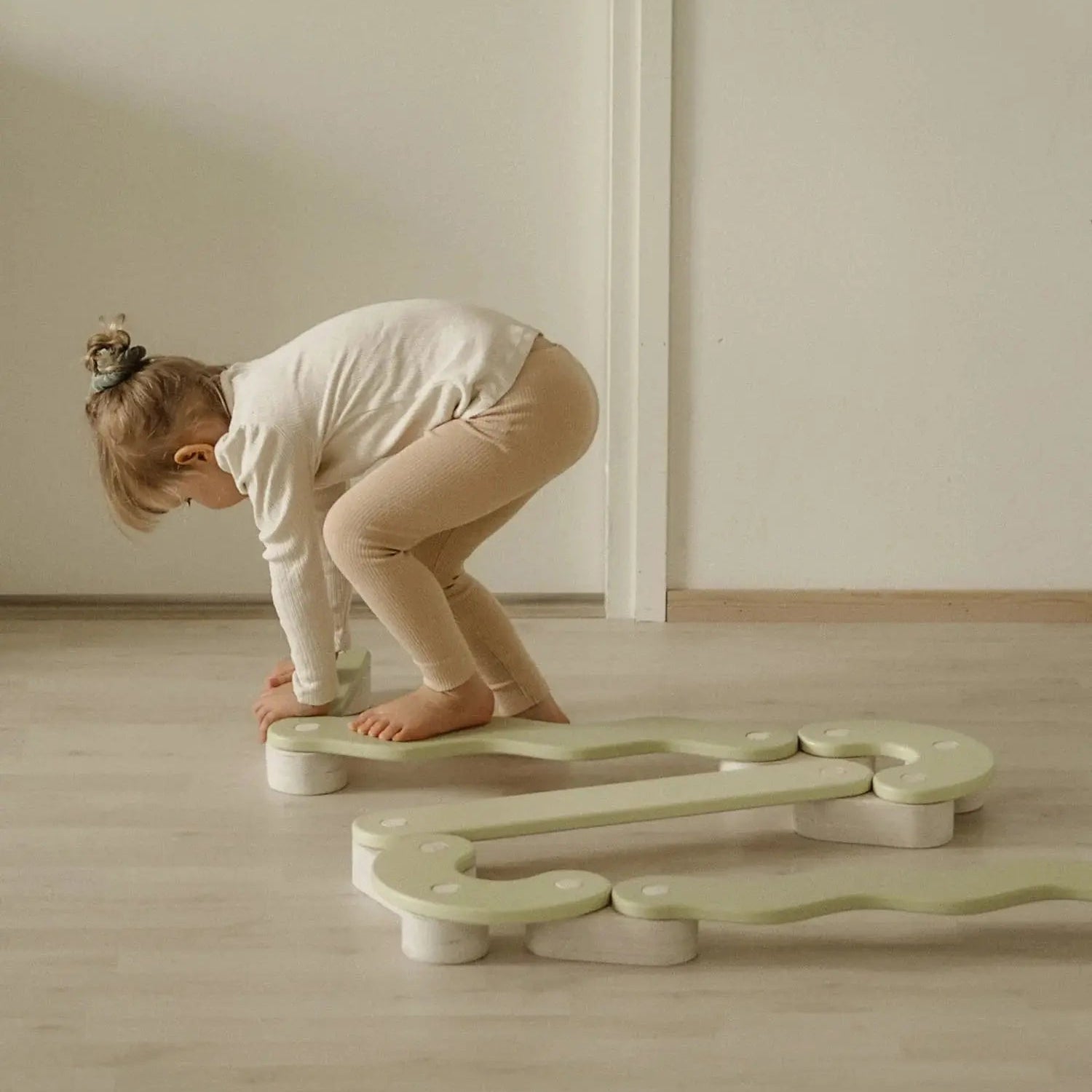 POLKU balance beam - AlmaVidaKids