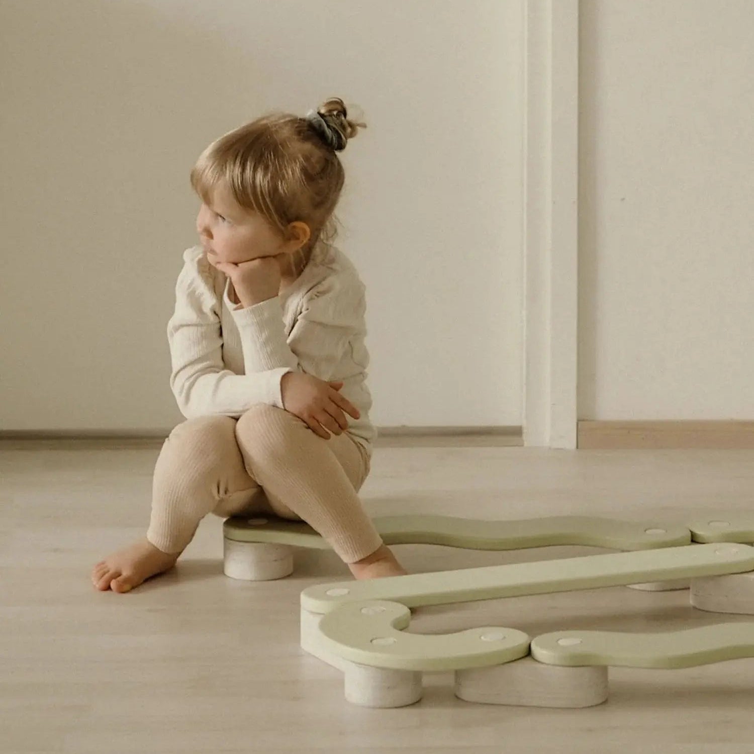 POLKU balance beam - AlmaVidaKids