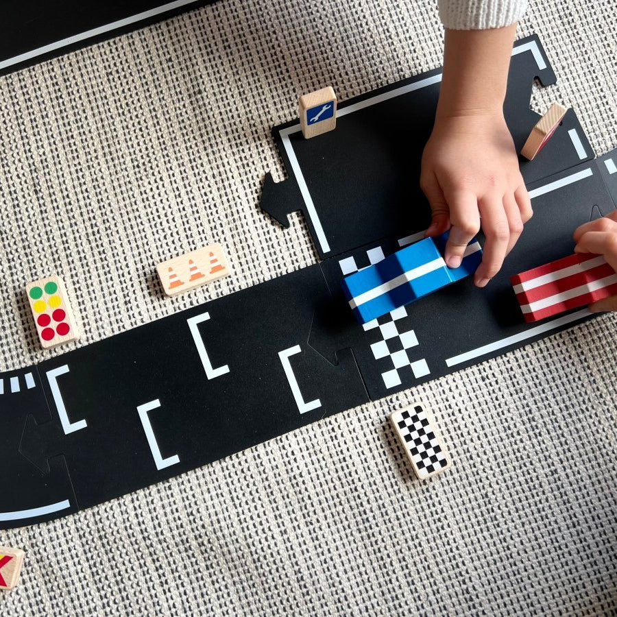 Race Signs - AlmaVidaKids