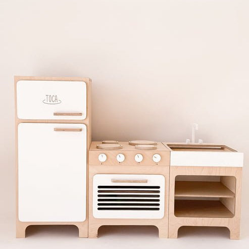 Wooden Play Kitchen - AlmaVidaKids