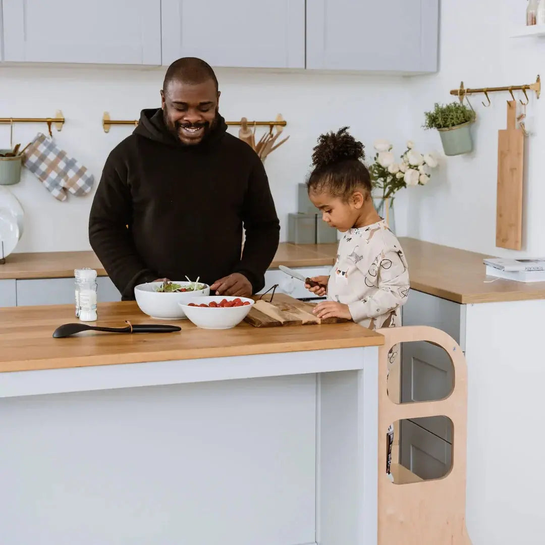 STEP UP • Adjustable height helper tower Ette Tete