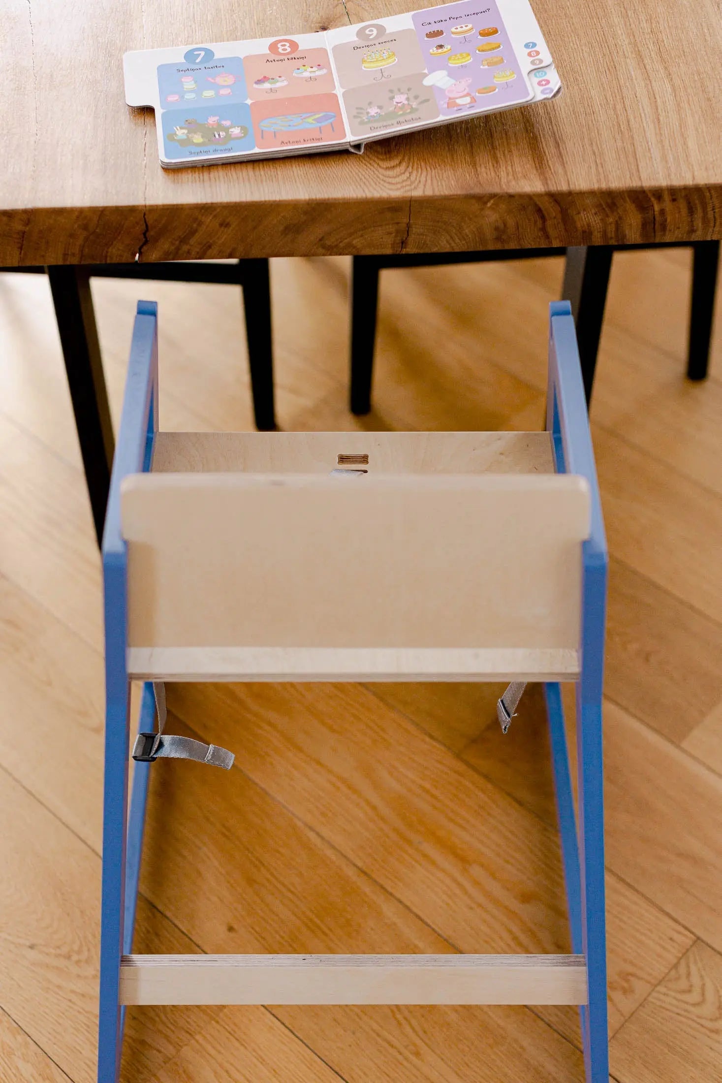 High chair - AlmaVidaKids