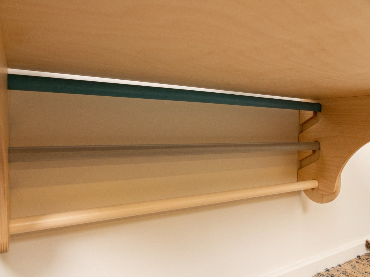Table & Chair Add-on for Climber Wall Leg&Go