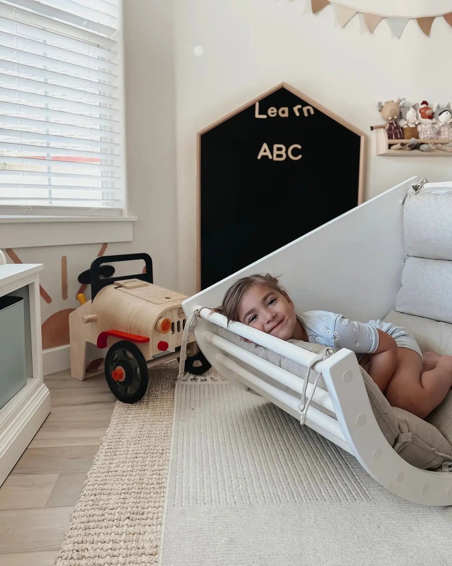 LUOTO II climbing arch - AlmaVidaKids