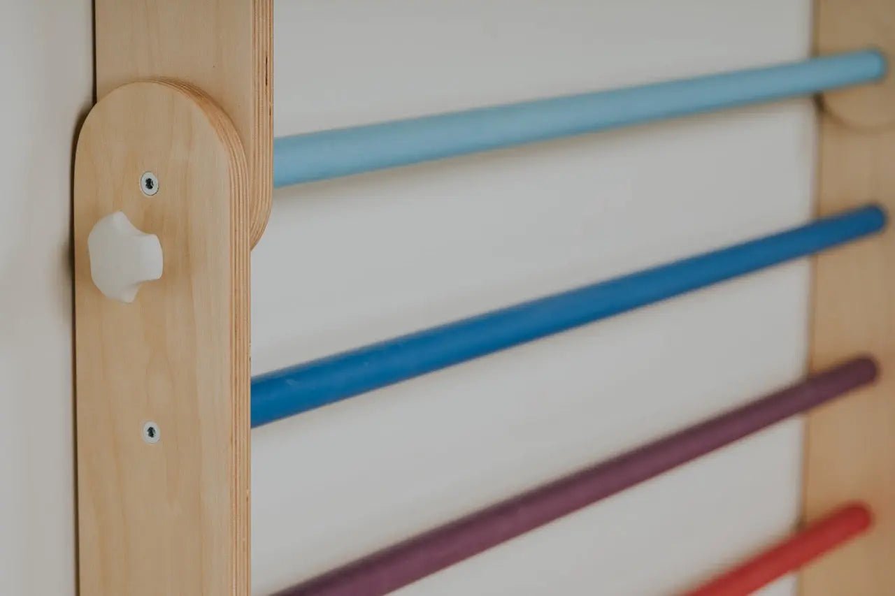 Pikler climbing triangle & climber (swedish) wall - AlmaVidaKids