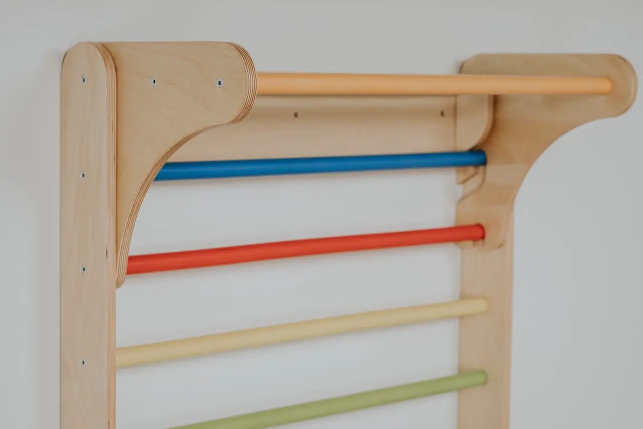 Pikler climbing triangle & climber (swedish) wall - AlmaVidaKids