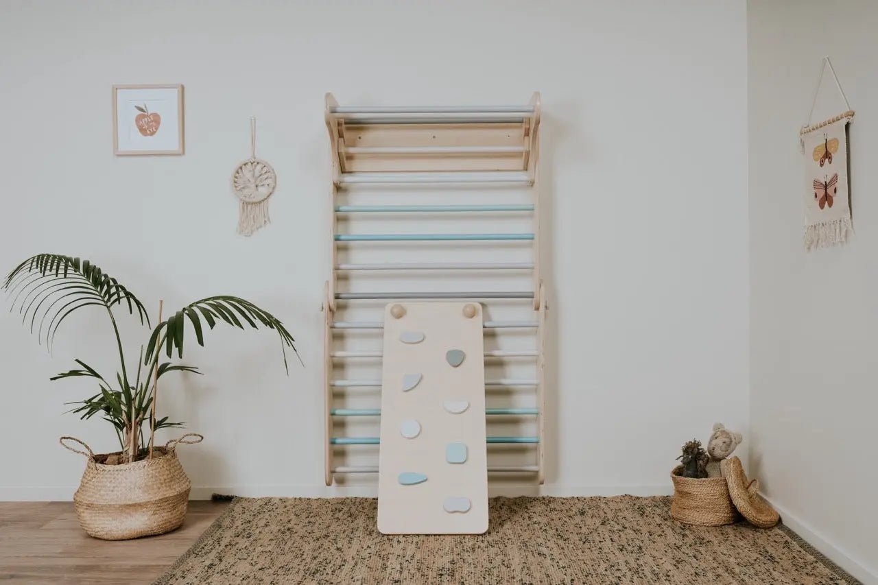 Pikler climbing triangle & climber (swedish) wall - AlmaVidaKids