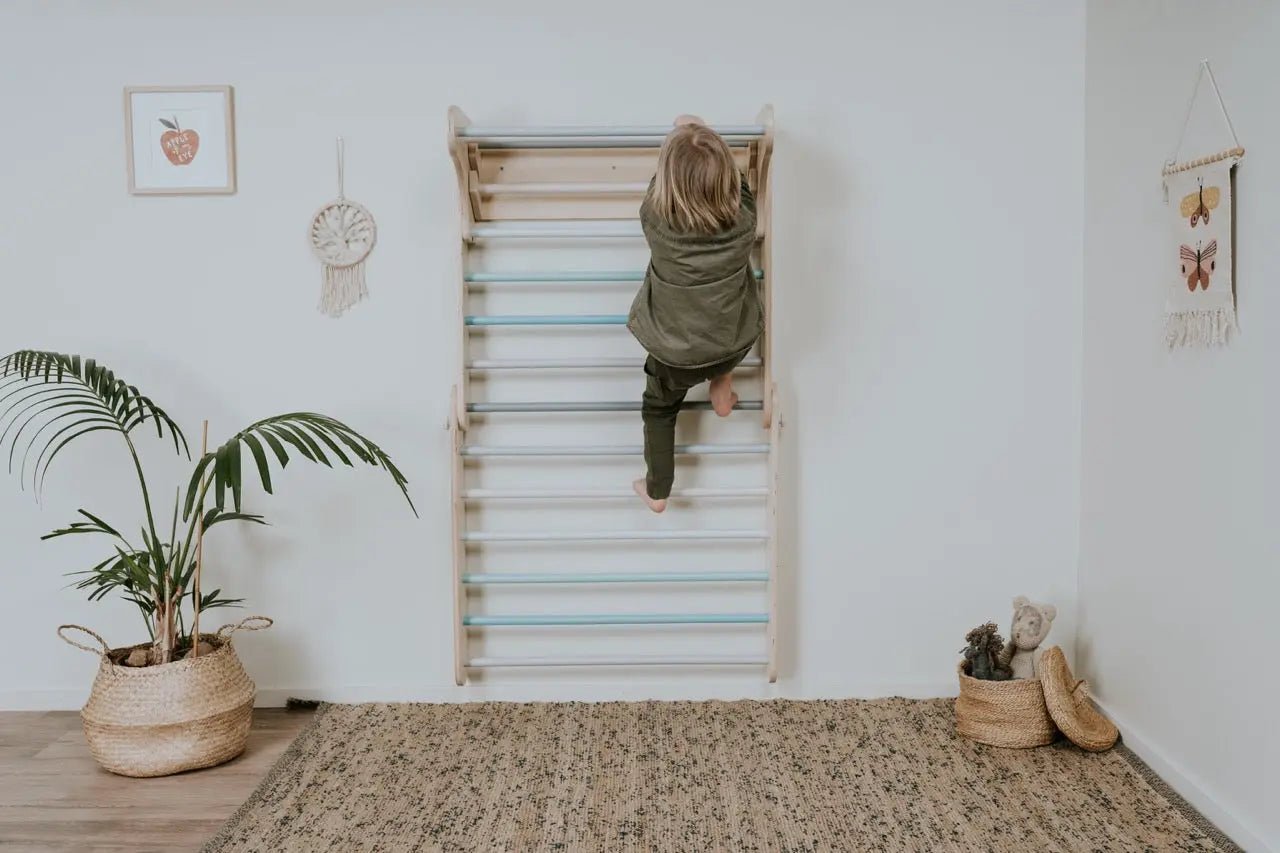 Pikler climbing triangle & climber (swedish) wall - AlmaVidaKids