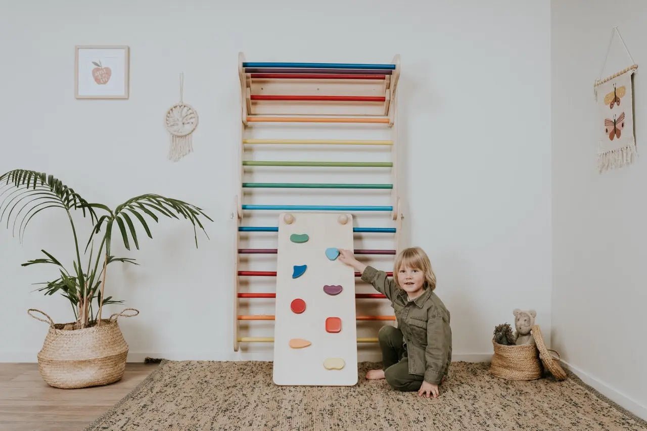 Pikler climbing triangle & climber (swedish) wall - AlmaVidaKids