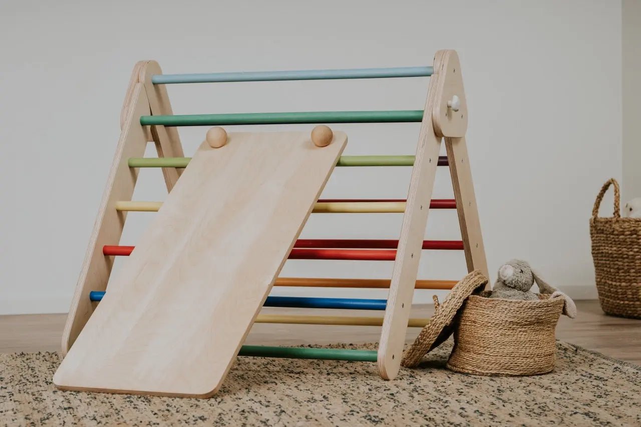 Pikler triangle - AlmaVidaKids