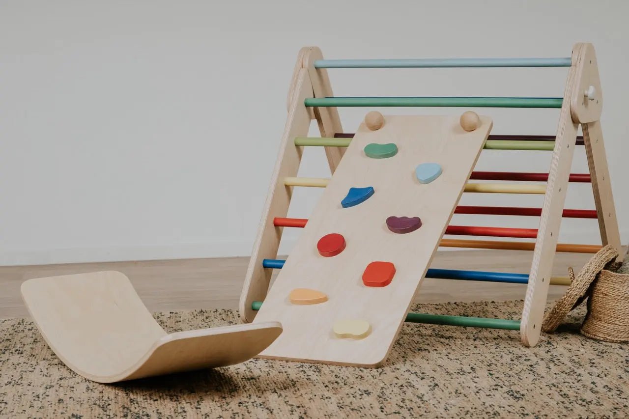 Pikler triangle - AlmaVidaKids