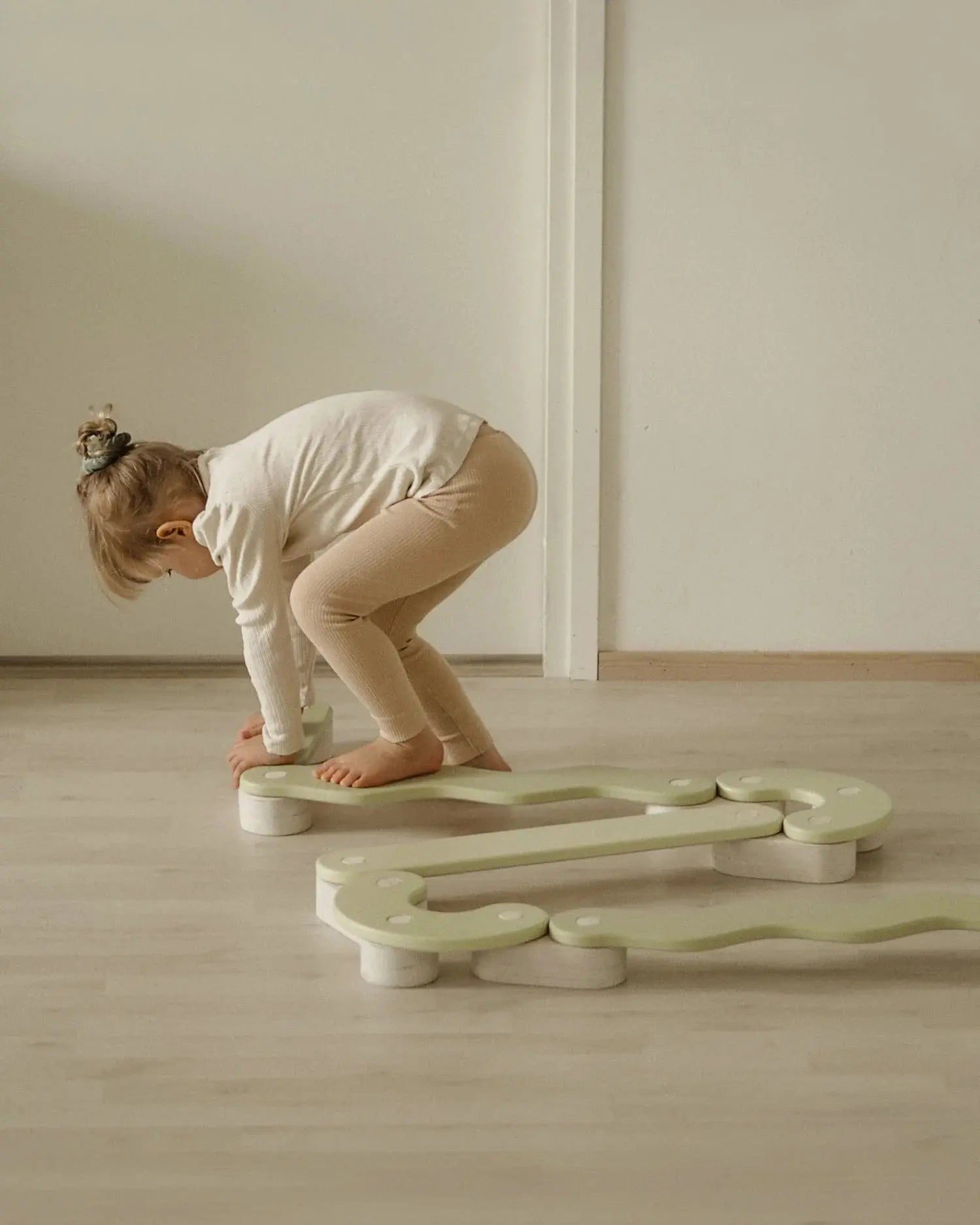 POLKU balance beam - AlmaVidaKids
