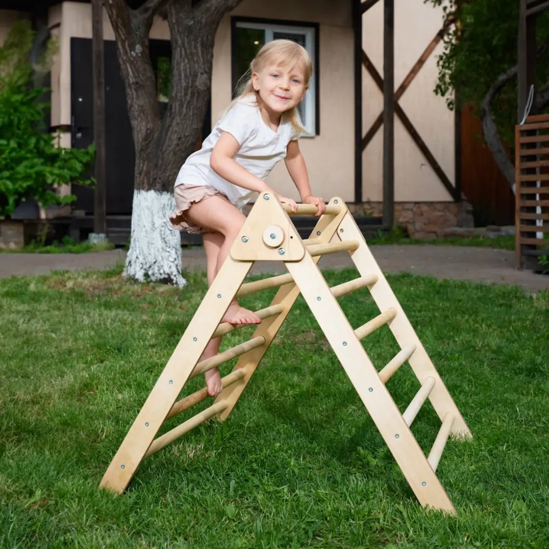 Pikler Triangle for Toddlers - AlmaVidaKids